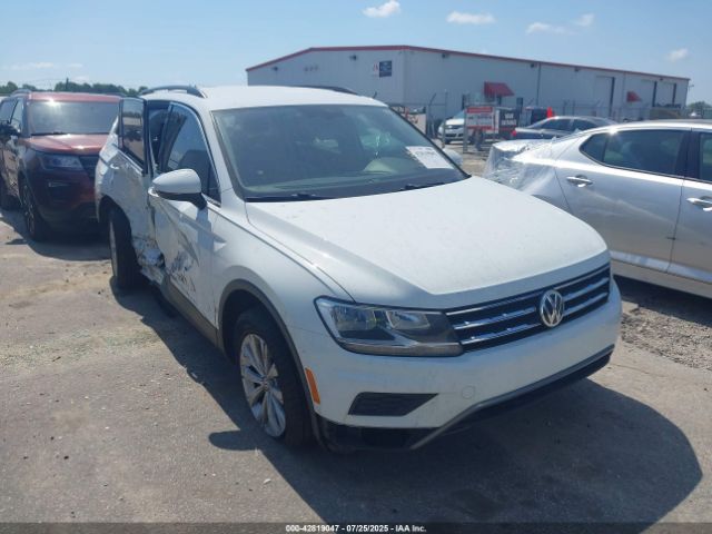 2018 VOLKSWAGEN TIGUAN 3VV3B7AXXJM069886