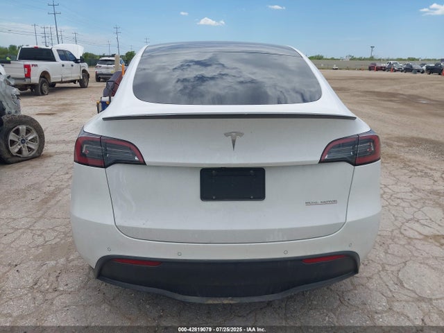 7SAYGDEF3NF398982 Tesla Model Y