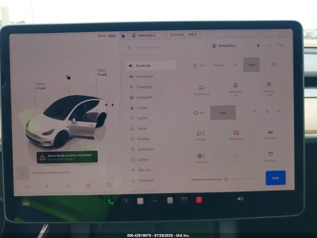 7SAYGDEF3NF398982 Tesla Model Y