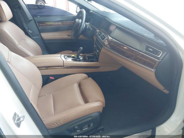 2015 BMW 740I WBAYA6C57FGK16659 Photo 4