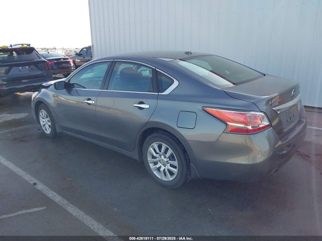 1N4AL3AP5FN878713 Nissan 2015
