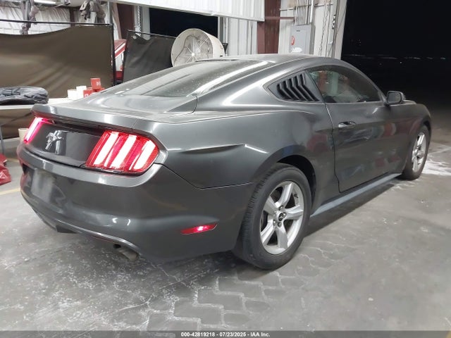 Ford 2016 2016 1FA6P8AM5G5262217 Image 4
