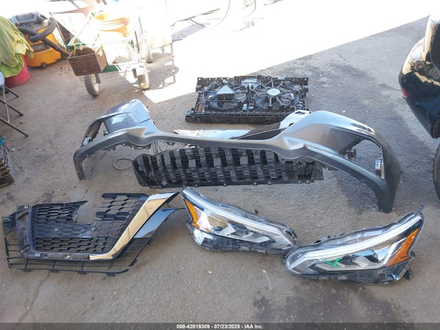 1N4BL4CV7LC231646 Nissan 2020