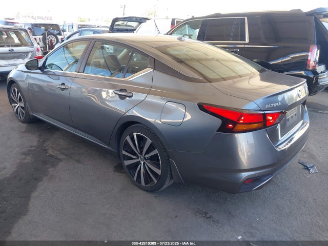1N4BL4CV7LC231646 Nissan 2020