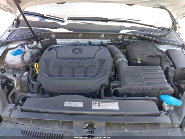 Volkswagen 1.8 tsi 2017 3VWH17AU1HM523656 Image 10