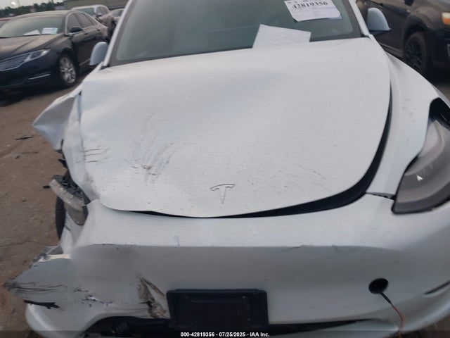 2023 TESLA MODEL Y 7SAYGDEE2PF630479 Photo 9