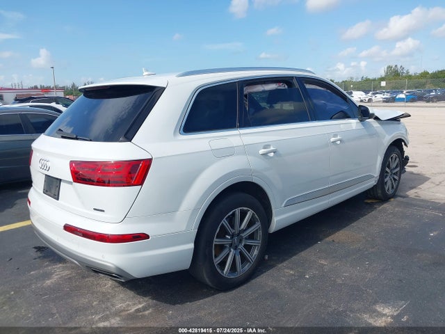 2018 AUDI Q7 WA1LHAF74JD044653 Photo 3