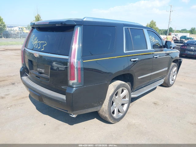 2015 CADILLAC ESCALADE 1GYS3MKJ7FR681172 Photo 3