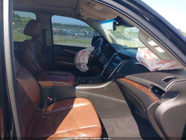 2015 CADILLAC ESCALADE 1GYS3MKJ7FR681172 Photo 4