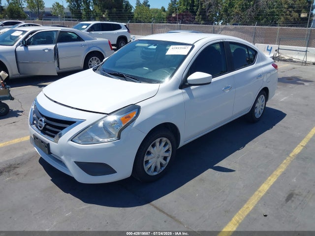 3N1CN7AP3KL852516 Nissan 2019