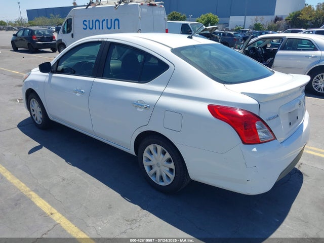3N1CN7AP3KL852516 Nissan 2019