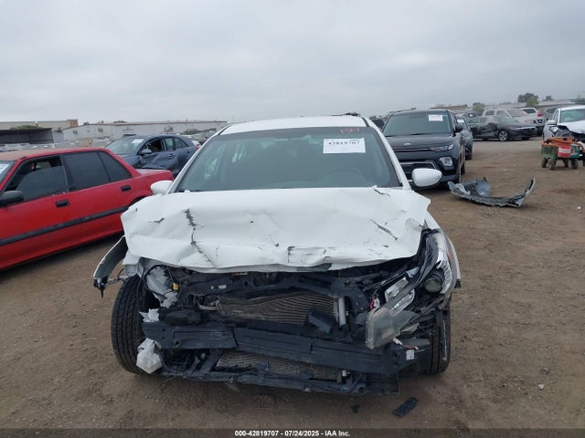 3KPFL4A70JE253901 KIA mpi nu