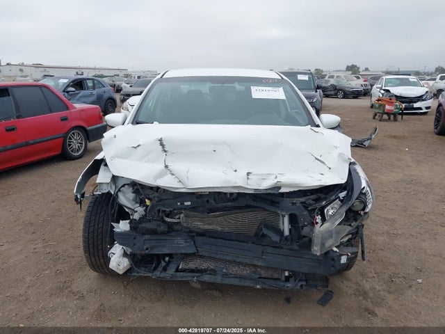 3KPFL4A70JE253901 KIA mpi nu