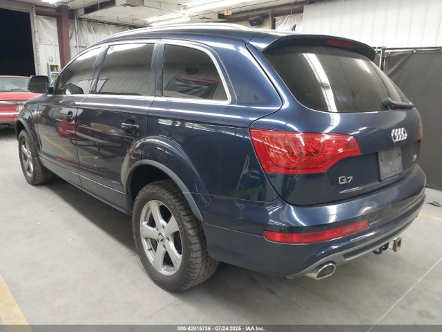 2014 AUDI Q7 WA1WMAFEXED016742 Photo 2