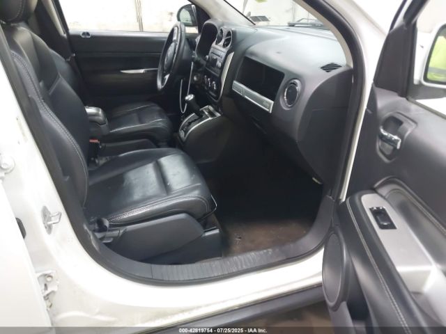 2015 JEEP COMPASS 1C4NJDEB1FD120752 Photo 4