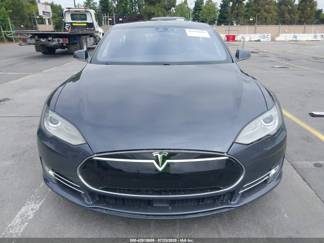 Tesla 2014 2014 5YJSA1H16EFP67644 Image 13