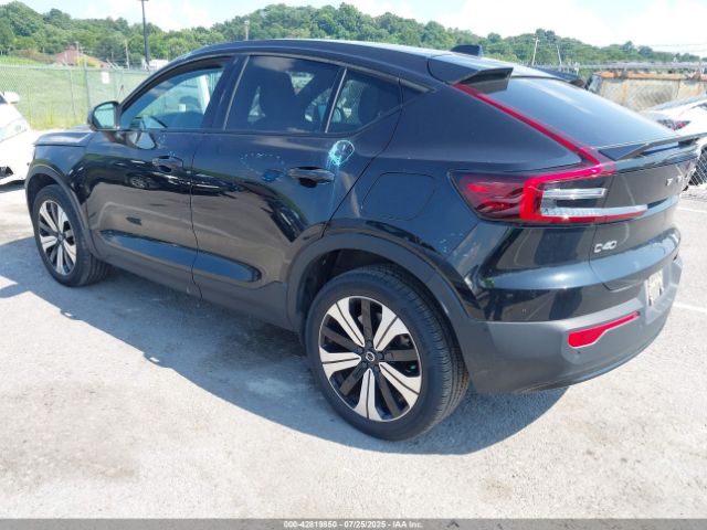 2023 VOLVO C40 RECHARGE PURE ELECTRIC YV4ED3GL6P2039974 Photo 2