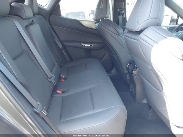 2T2KGCEZ2SC061173 Lexus t24a-fts