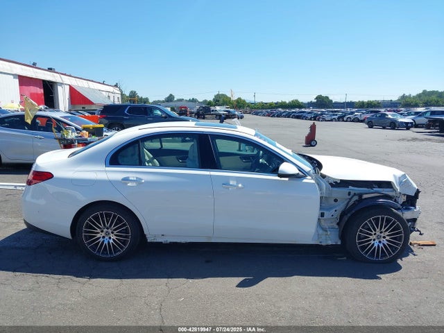 W1KAF4HB2SR245130 Mercedes-Benz m254