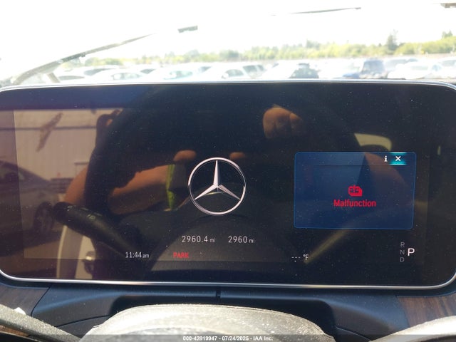 W1KAF4HB2SR245130 Mercedes-Benz m254