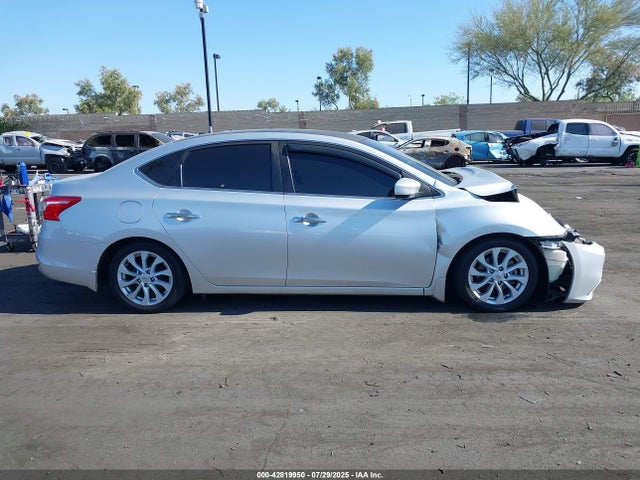 Nissan Sentra 2019 3N1AB7AP5KY272199 Image 14
