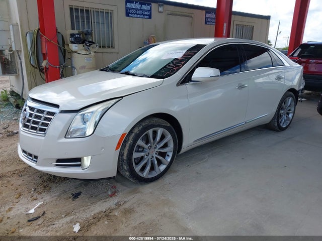2015 CADILLAC XTS 2G61M5S36F9275872 Photo 1