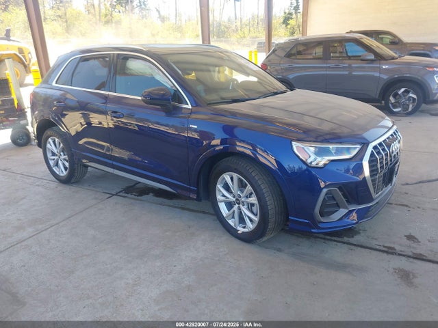 2022 AUDI Q3 WA1EECF37N1080208 Photo 0