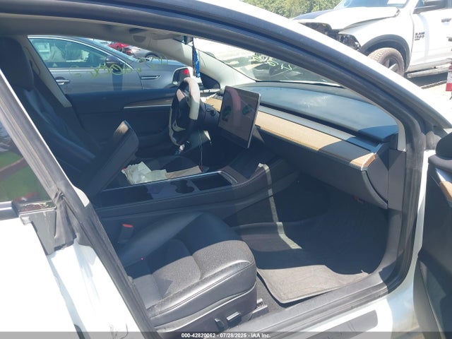 Tesla MODEL 3 2022 5YJ3E1EB8NF277387 Image 5
