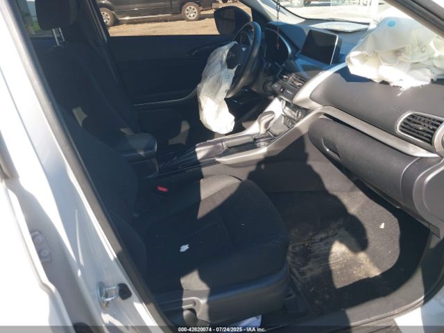 2018 MITSUBISHI ECLIPSE CROSS JA4AT4AA3JZ066589 Photo 4