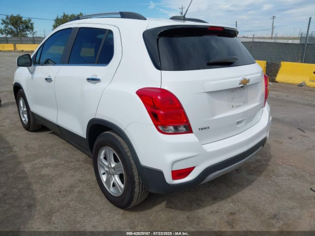 2020 CHEVROLET TRAX 3GNCJLSB8LL223282 Photo 2