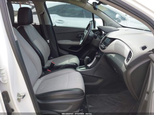 2020 CHEVROLET TRAX 3GNCJLSB8LL223282 Photo 4