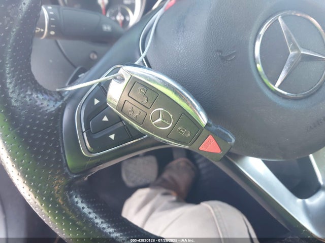 Mercedes-Benz m270 2019 WDDSJ4GB6KN726591 Image 11