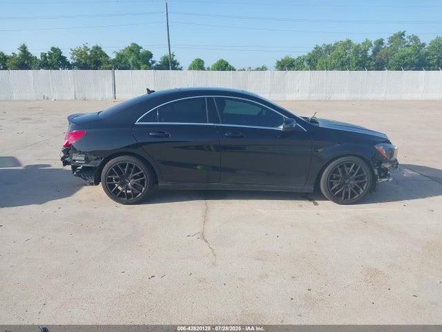 Mercedes-Benz m270 2019 WDDSJ4GB6KN726591 Image 13
