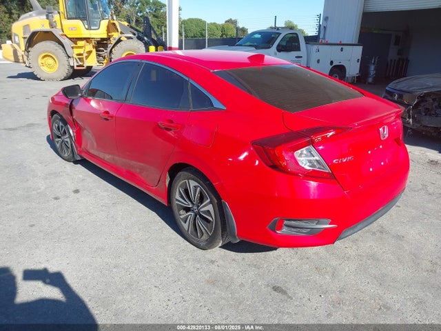 Honda l15b7 2017 2HGFC1F71HH640075 Image 3