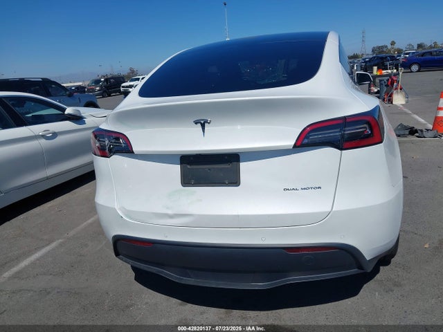 5YJYGDEE6MF279875 Tesla 2021