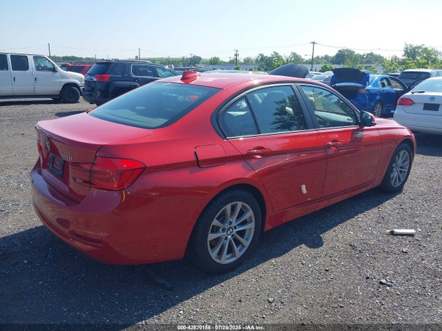 BMW 320i 2017 WBA8A3C33HK693053 Image 4