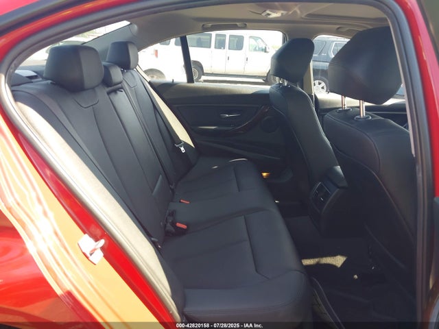 BMW 320i 2017 WBA8A3C33HK693053 Image 8
