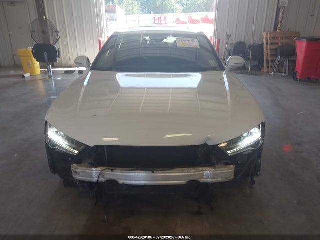 Audi A7 2017 WAU22AFC4HN102939 Image 13