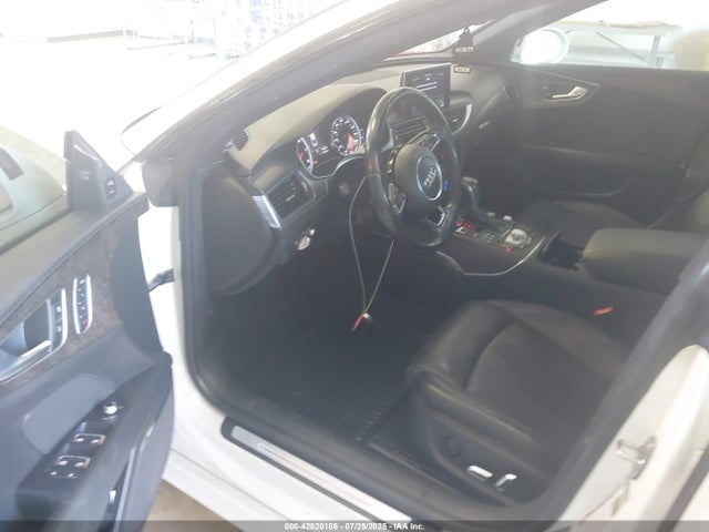 Audi A7 2017 WAU22AFC4HN102939 Image 19
