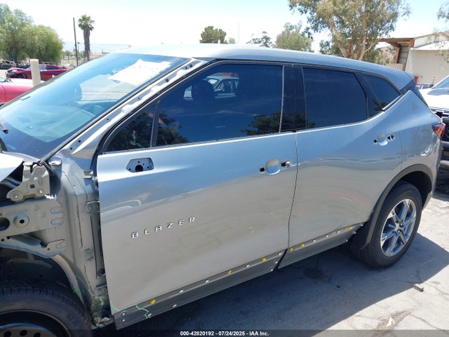 Chevrolet lsy 2023 3GNKBCR48PS187234 Image 19