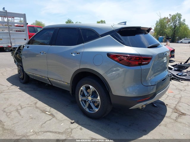 Chevrolet lsy 2023 3GNKBCR48PS187234 Image 3