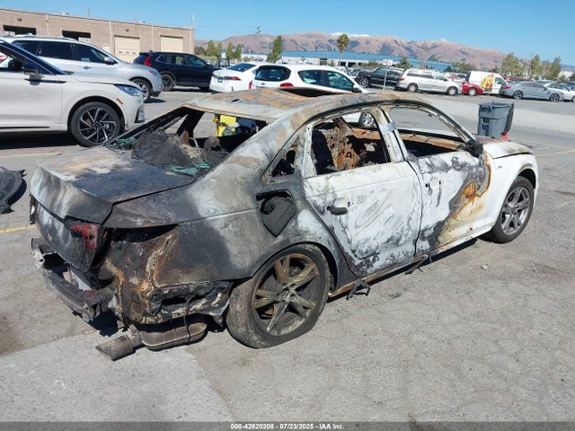 2018 AUDI A4 WAUKMAF41JA234251 Photo 3