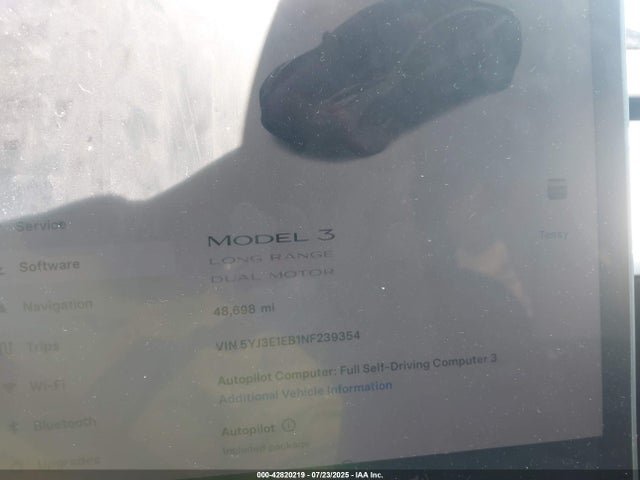 5YJ3E1EB1NF239354 Tesla 2022