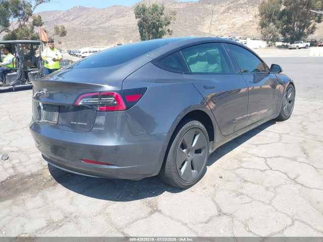 2022 TESLA MODEL 3 5YJ3E1EB1NF239354 Photo 3