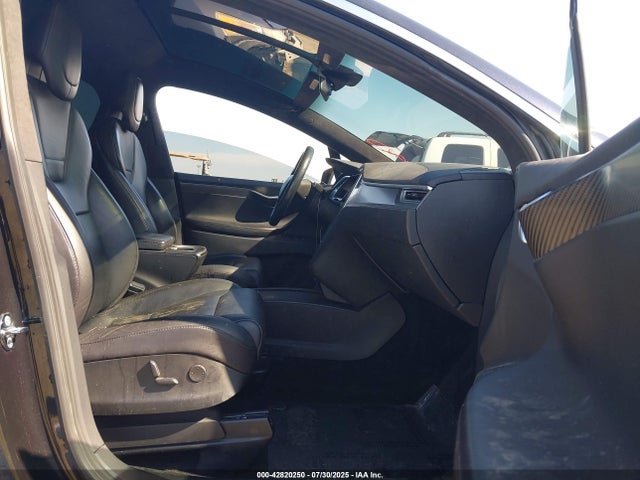 Tesla MODEL X 2017 5YJXCDE24HF048749 Image 5