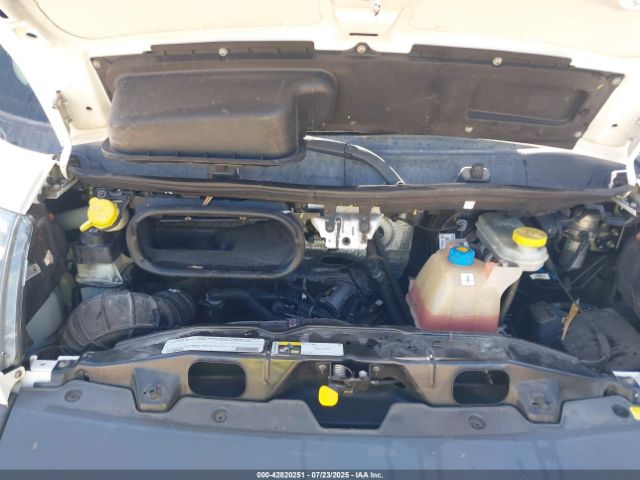 2017 RAM PROMASTER 2500 3C6TRVDG1HE521052 Photo 9