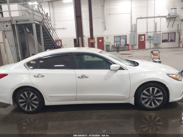 1N4AL3AP8HC129418 Nissan 2017