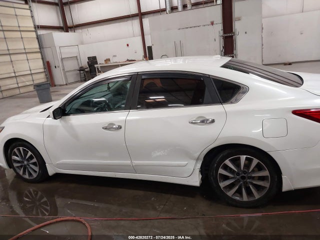 1N4AL3AP8HC129418 Nissan 2017