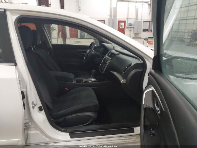 1N4AL3AP8HC129418 Nissan 2017