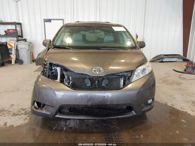Toyota 2gr-fks 2015 5TDYK3DC1FS586331 Image 12